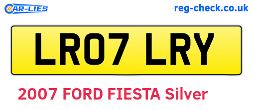 LR07LRY are the vehicle registration plates.