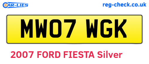 MW07WGK are the vehicle registration plates.