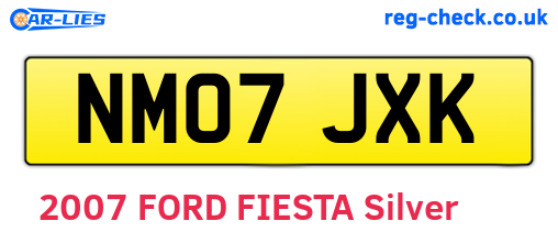 NM07JXK are the vehicle registration plates.