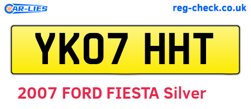 YK07HHT are the vehicle registration plates.