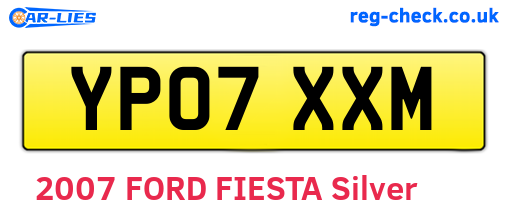 YP07XXM are the vehicle registration plates.