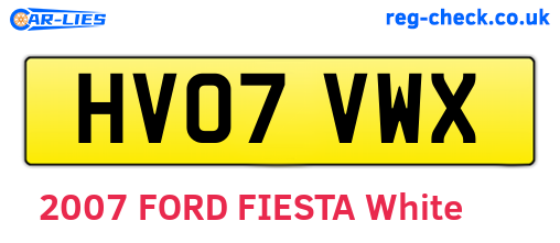 HV07VWX are the vehicle registration plates.