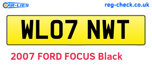 WL07NWT are the vehicle registration plates.