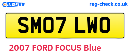SM07LWO are the vehicle registration plates.