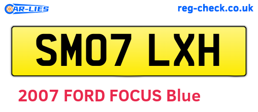 SM07LXH are the vehicle registration plates.