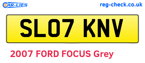 SL07KNV are the vehicle registration plates.