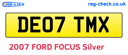 DE07TMX are the vehicle registration plates.