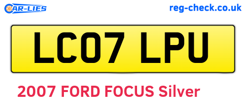 LC07LPU are the vehicle registration plates.