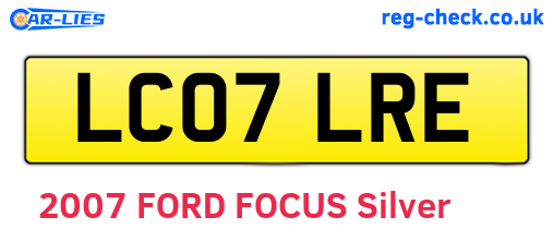 LC07LRE are the vehicle registration plates.