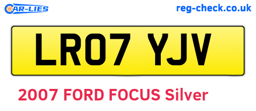 LR07YJV are the vehicle registration plates.