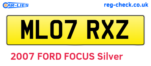 ML07RXZ are the vehicle registration plates.