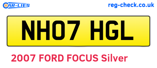 NH07HGL are the vehicle registration plates.
