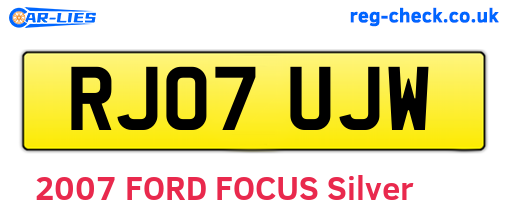 RJ07UJW are the vehicle registration plates.