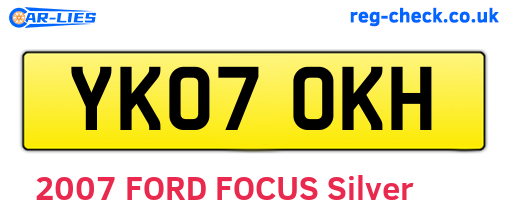 YK07OKH are the vehicle registration plates.
