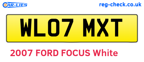 WL07MXT are the vehicle registration plates.