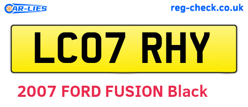LC07RHY are the vehicle registration plates.