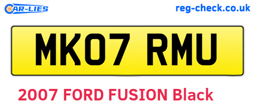MK07RMU are the vehicle registration plates.
