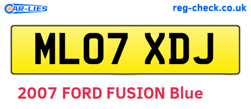 ML07XDJ are the vehicle registration plates.
