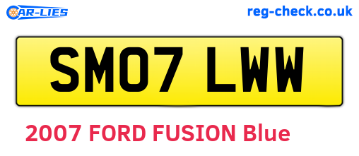 SM07LWW are the vehicle registration plates.