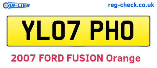 YL07PHO are the vehicle registration plates.