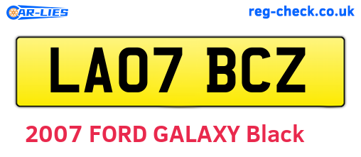 LA07BCZ are the vehicle registration plates.
