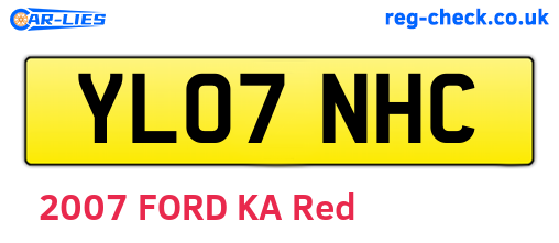 YL07NHC are the vehicle registration plates.