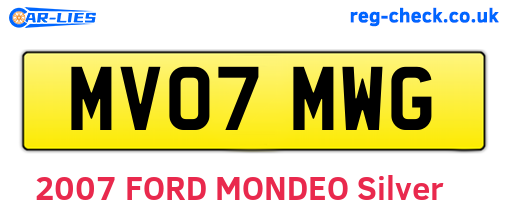MV07MWG are the vehicle registration plates.