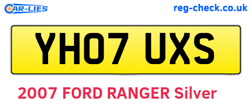 YH07UXS are the vehicle registration plates.