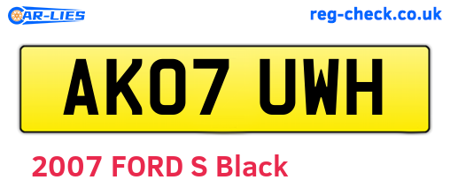 AK07UWH are the vehicle registration plates.