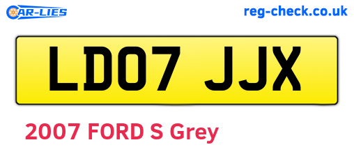 LD07JJX are the vehicle registration plates.