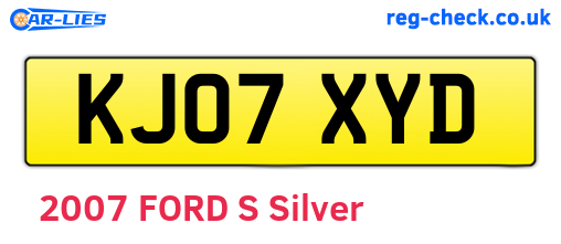 KJ07XYD are the vehicle registration plates.