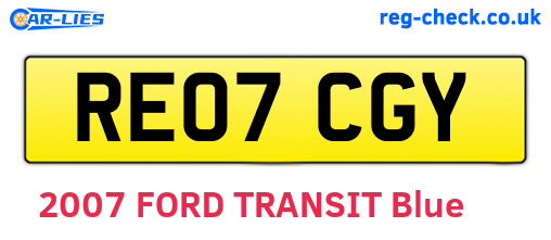 RE07CGY are the vehicle registration plates.