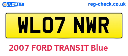 WL07NWR are the vehicle registration plates.