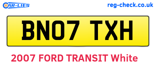 BN07TXH are the vehicle registration plates.