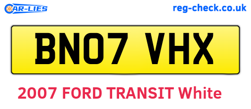 BN07VHX are the vehicle registration plates.