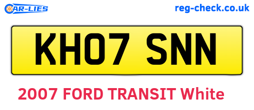 KH07SNN are the vehicle registration plates.