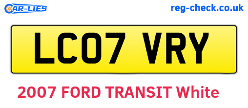 LC07VRY are the vehicle registration plates.