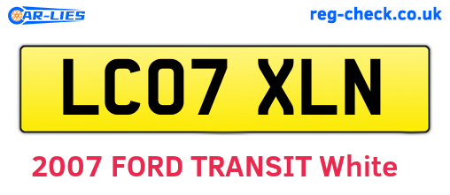 LC07XLN are the vehicle registration plates.