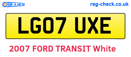 LG07UXE are the vehicle registration plates.
