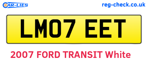 LM07EET are the vehicle registration plates.