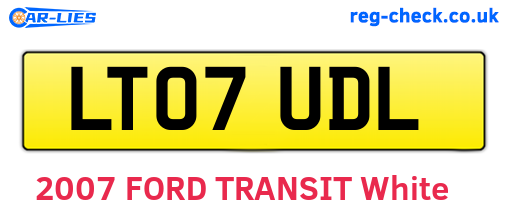 LT07UDL are the vehicle registration plates.