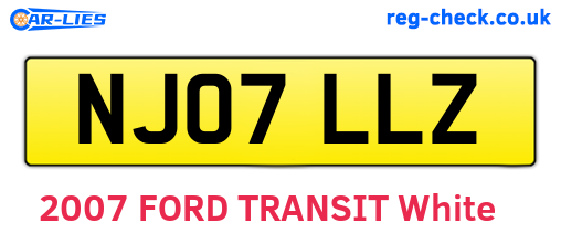 NJ07LLZ are the vehicle registration plates.