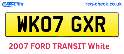 WK07GXR are the vehicle registration plates.