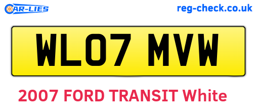 WL07MVW are the vehicle registration plates.