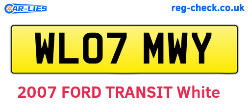 WL07MWY are the vehicle registration plates.