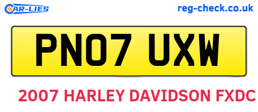 PN07UXW are the vehicle registration plates.