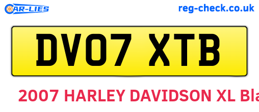 DV07XTB are the vehicle registration plates.