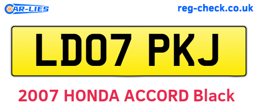 LD07PKJ are the vehicle registration plates.