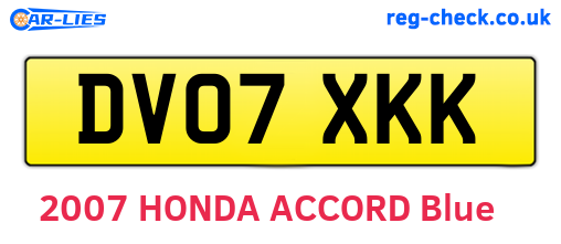 DV07XKK are the vehicle registration plates.