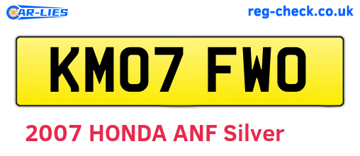 KM07FWO are the vehicle registration plates.